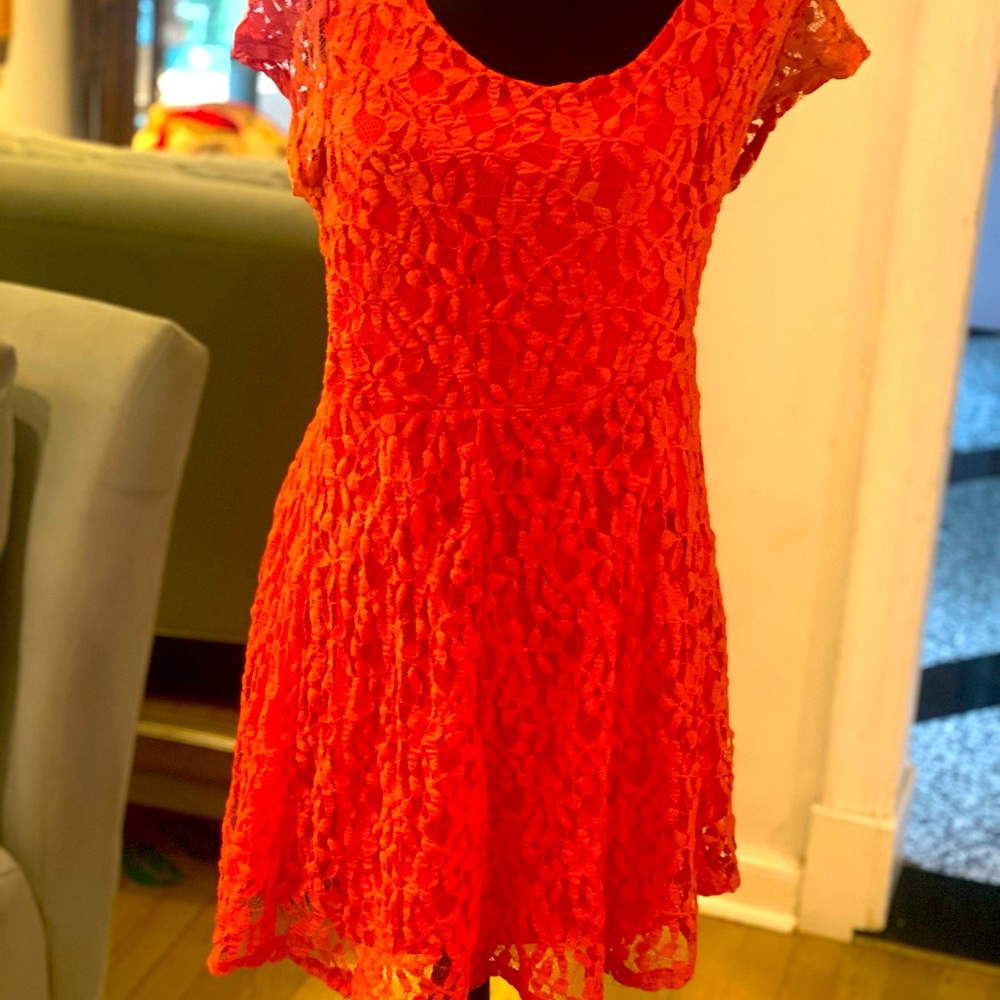 Lace short dress